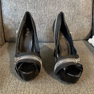 Black Peep Toe Platform Heels with Zipper Detail